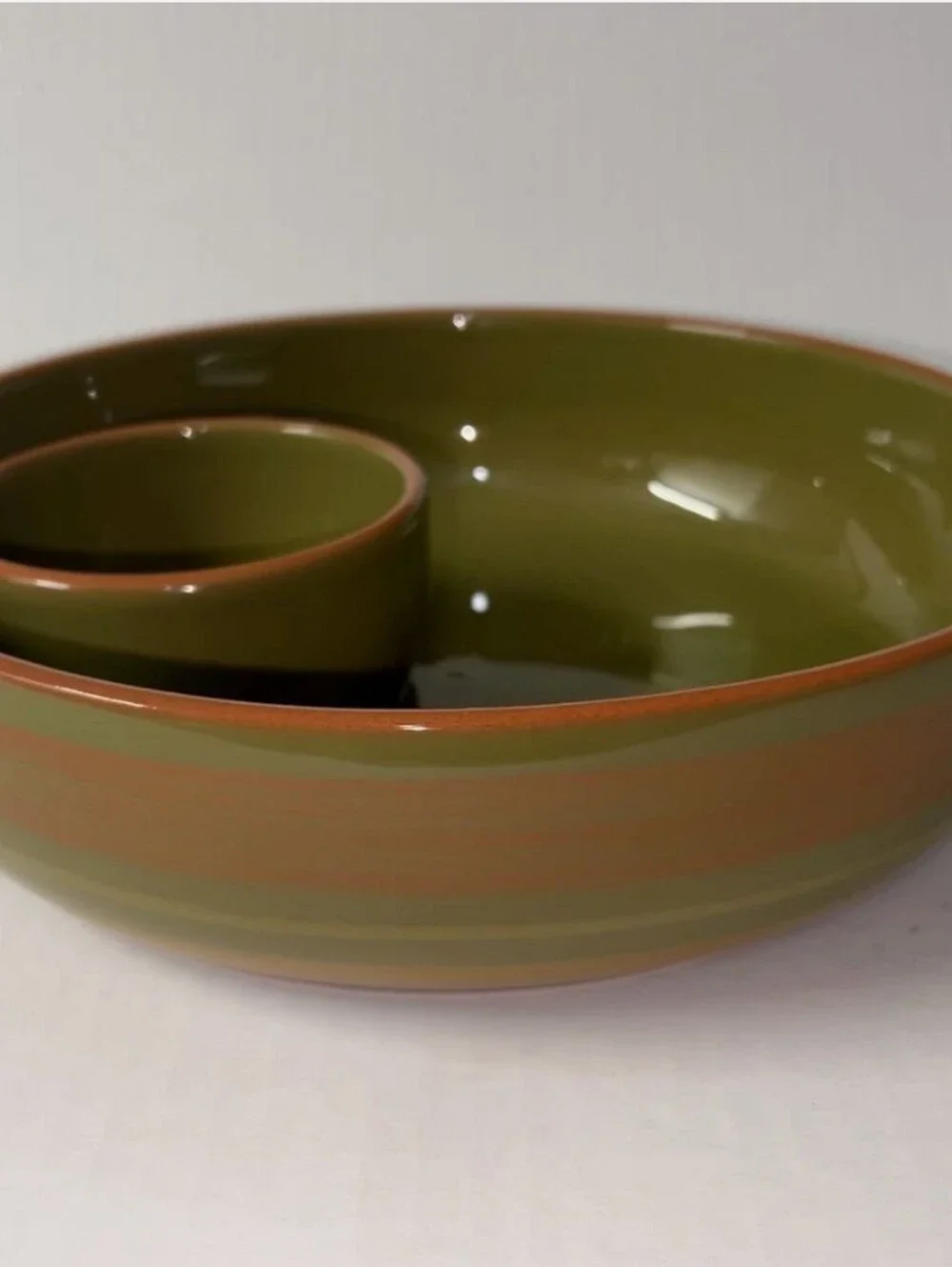 Terracotta Pottery Chip & Dip Serve Bowl Olive/Brown 10.5